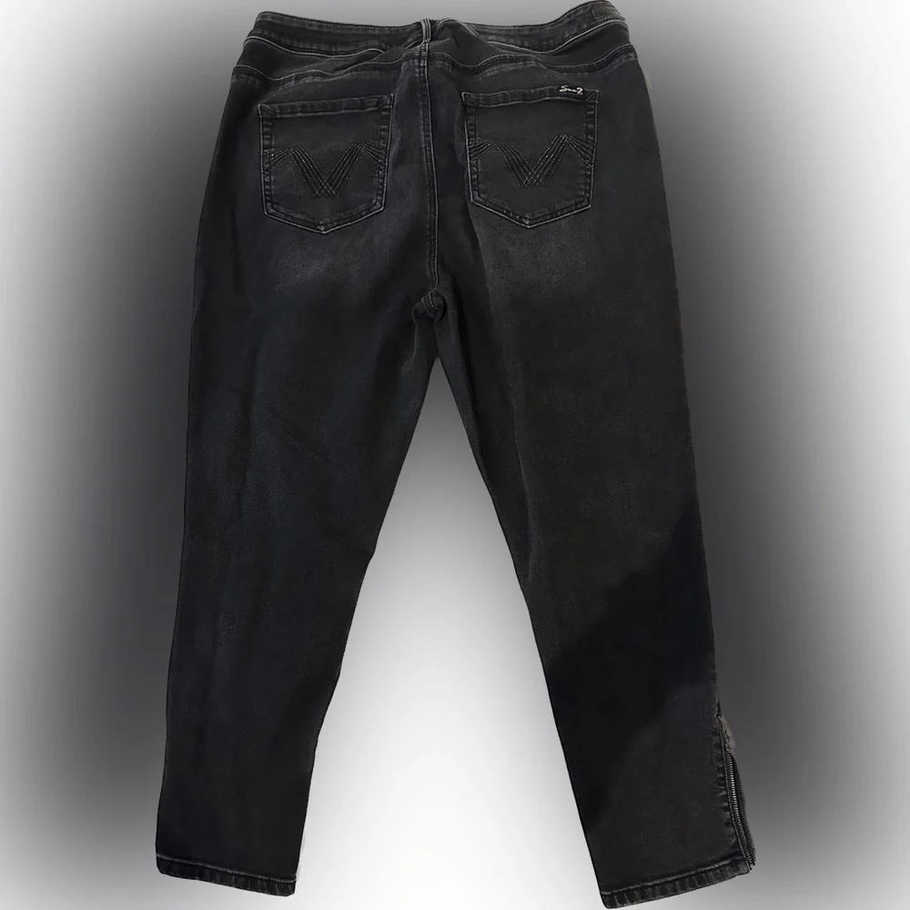 Seven high rise skinny easy fit. Size 16W. With zipper ankle - Picture 2 of 4